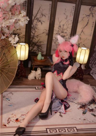 日本美女激情_HD在线手机播放